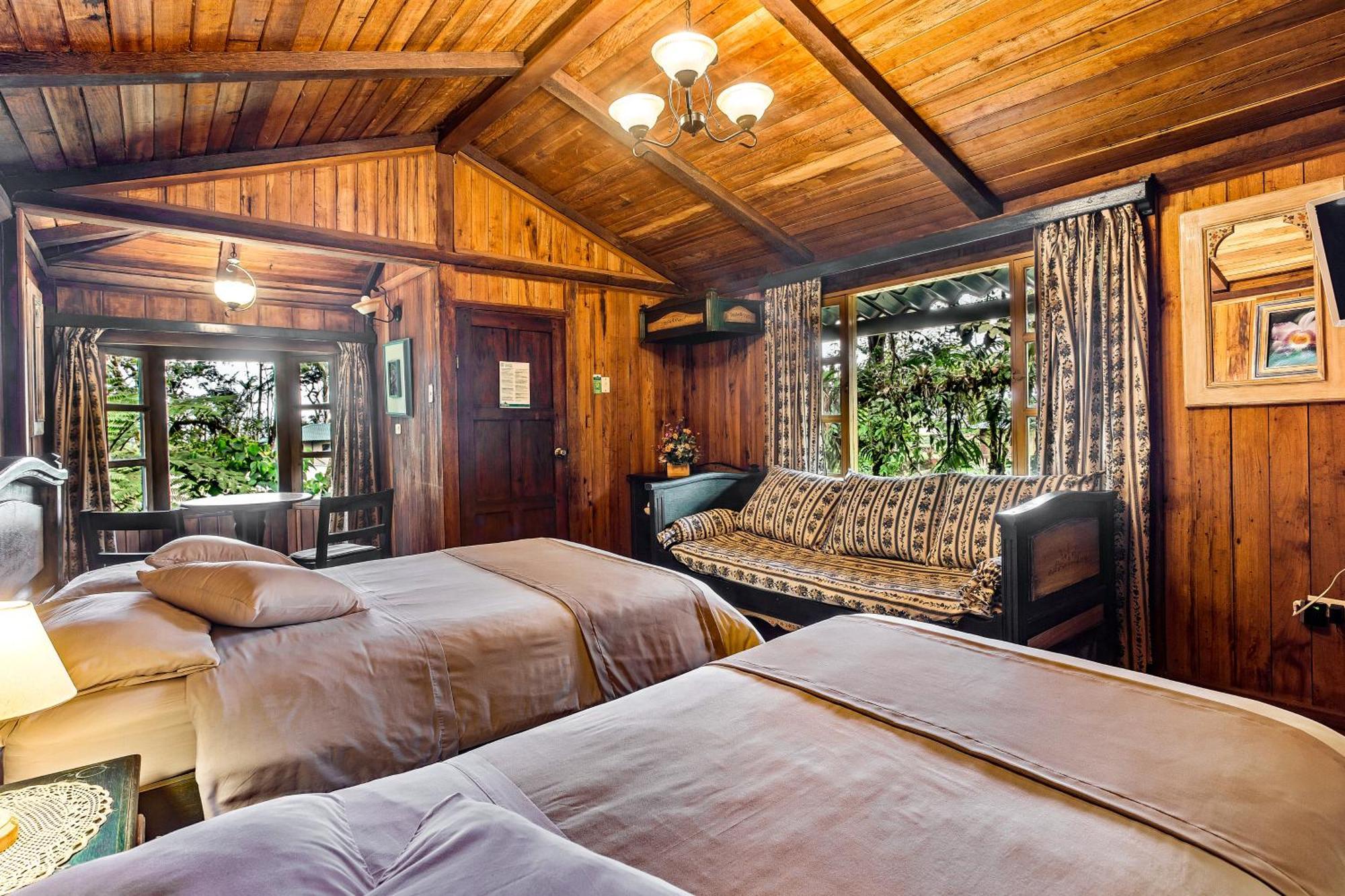 Sachatamia Lodge Mindo Ngoại thất bức ảnh